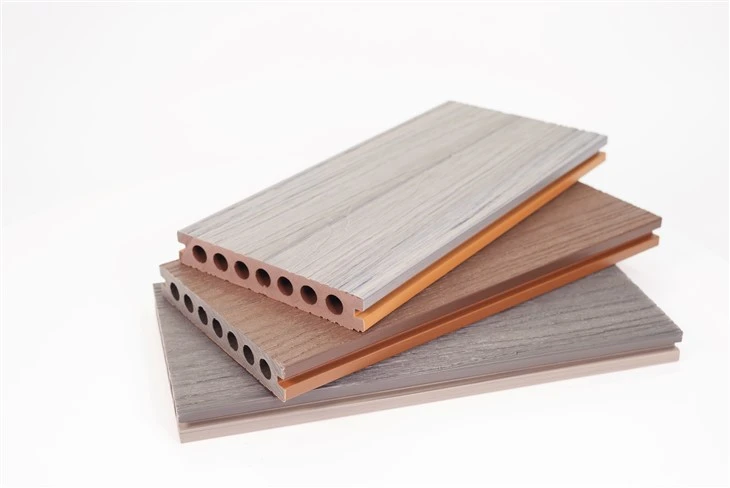 Incendi de fàbrica de 150*22mm - Material de construcció del panell de paret retardant WPC Planta de plàstic de plàstic compost per a exteriors jardí parc ET9396G